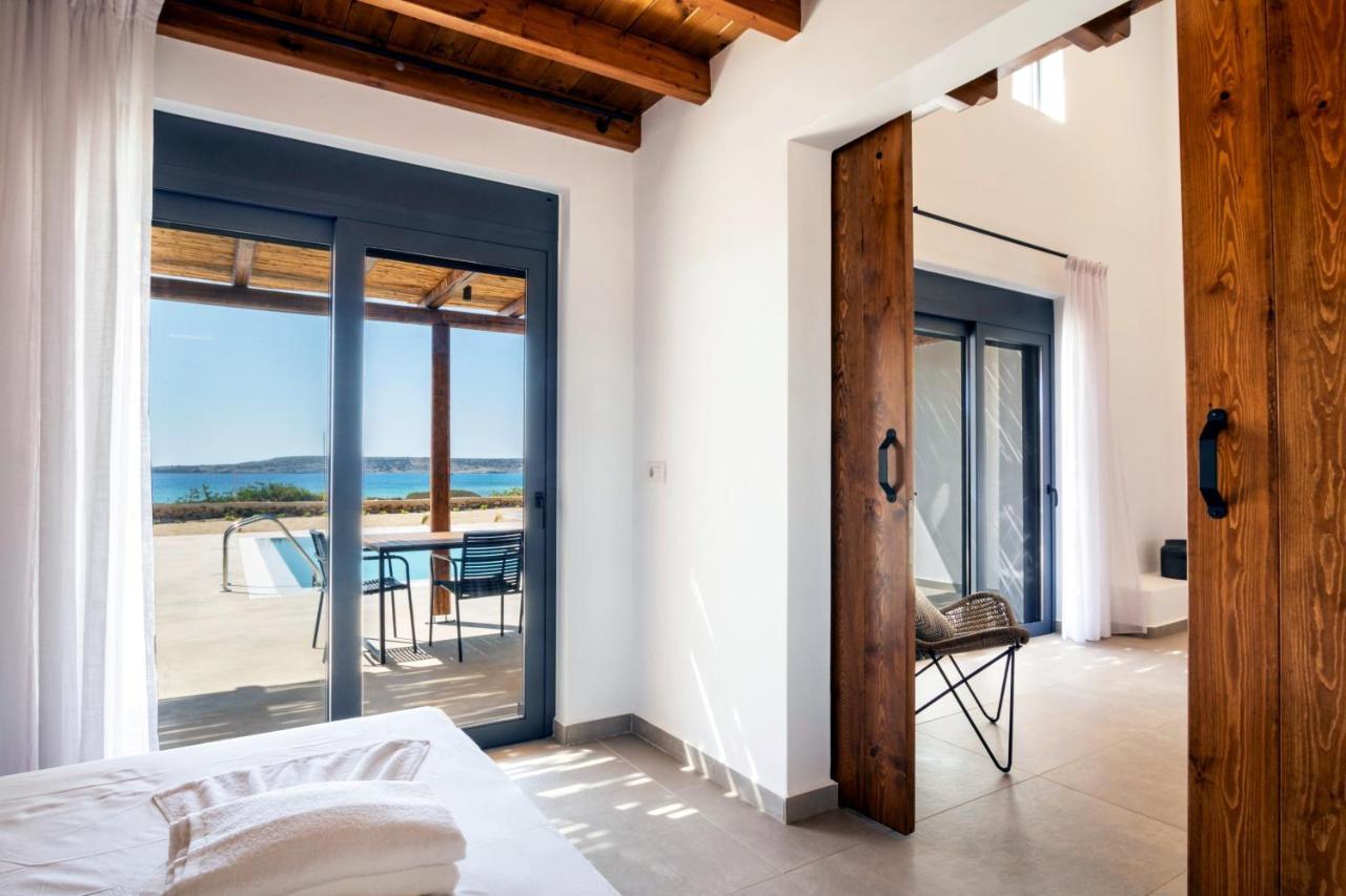 Cato Agro 4, Seafront Villa With Private Pool Afiartis Екстер'єр фото
