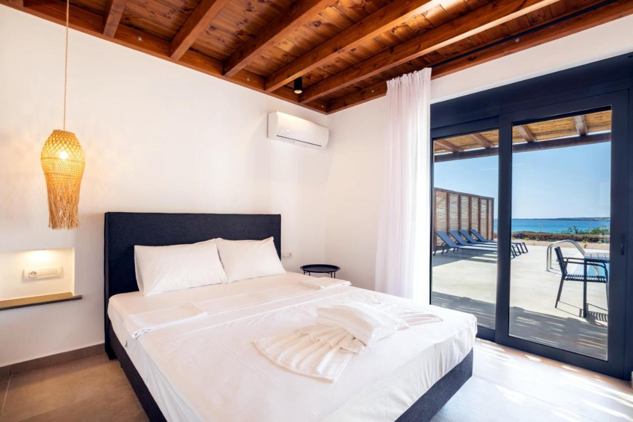 Cato Agro 4, Seafront Villa With Private Pool Afiartis Екстер'єр фото